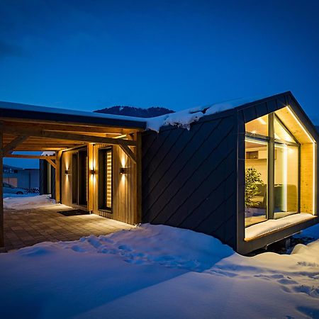 Chalet Stuhleckblick-Ferienhaus Direkt An Der Piste Und Mit Eigener Sauna Шпиталь-ам-Земмеринг Экстерьер фото